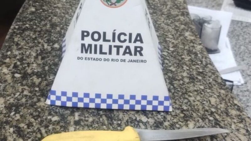 Polícias Militar do 12º BPM age rápido e prende casal que aterrorizava pedestres com faca na Praça do Rink, em Niterói