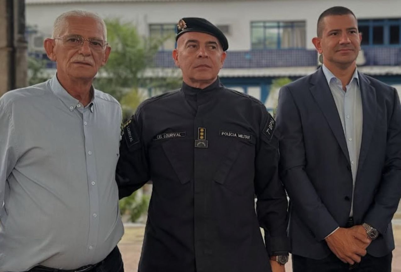Prefeito Capitão Nelson e deputado Douglas Ruas prestigiam posse do coronel Lourival no comando do 7º BPM em São Gonçalo