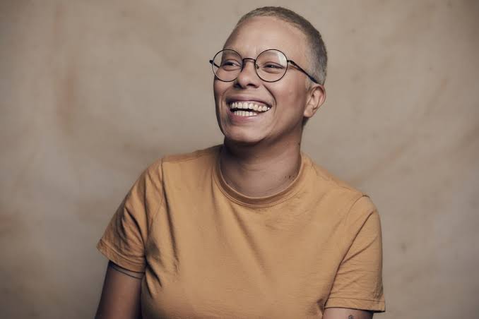 Maria Gadú é mais uma atração na comemoração do Dia da Mulher Maricaense