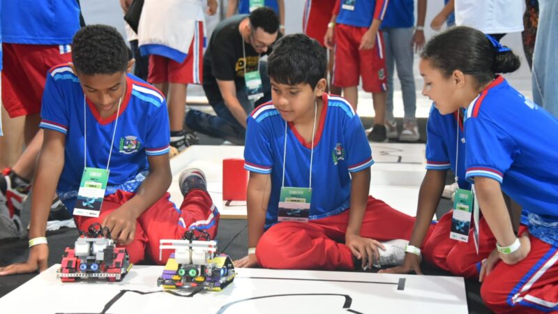 Robôs invadem Maricá na etapa regional da Olimpíada Brasileira de Robótica, que reúne estudantes de escolas públicas e particulares