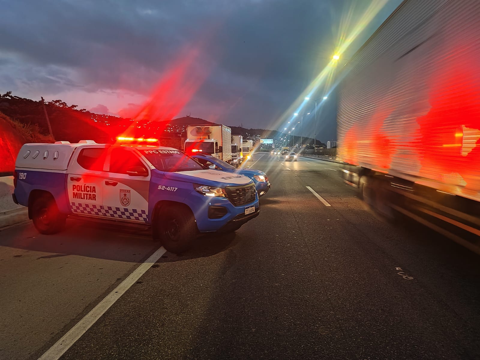 Prefeitura de Niterói reforça combate à violência com tecnologia ShotSpotter e impede roubo de carga na Zona Norte
