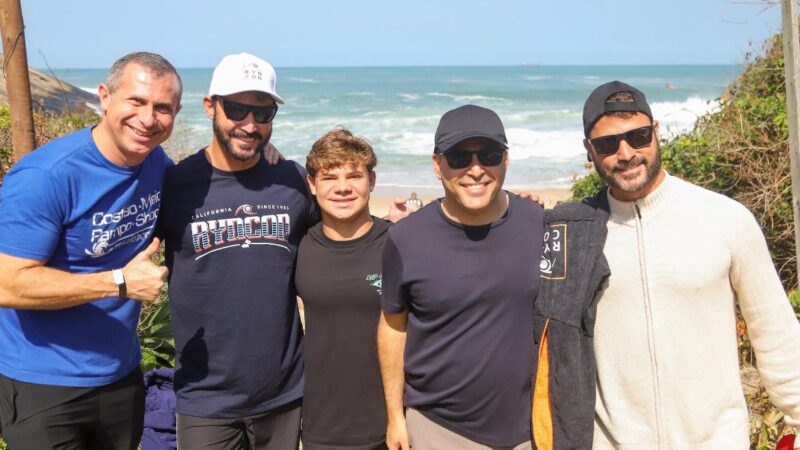 Prefeito Rodrigo Neves acompanha Itacoatiara Big Wave 2025