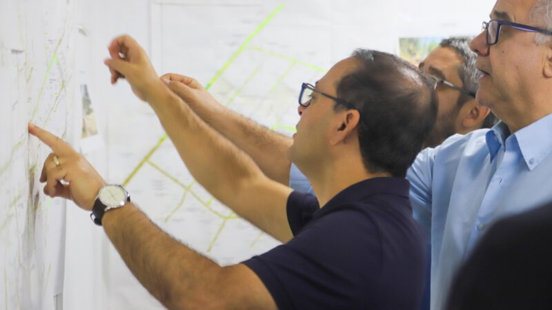 Prefeito Rodrigo Neves visita obras de infraestrutura na Região Oceânica