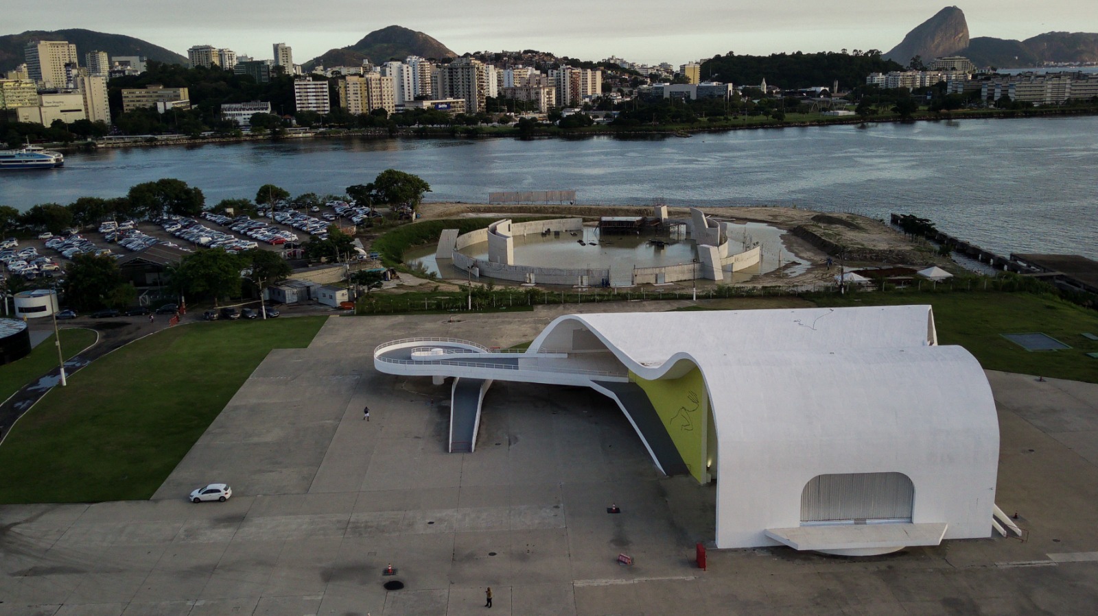 Niterói está entre as melhores cidades do país em gestão pública em ranking nacional de competitividade