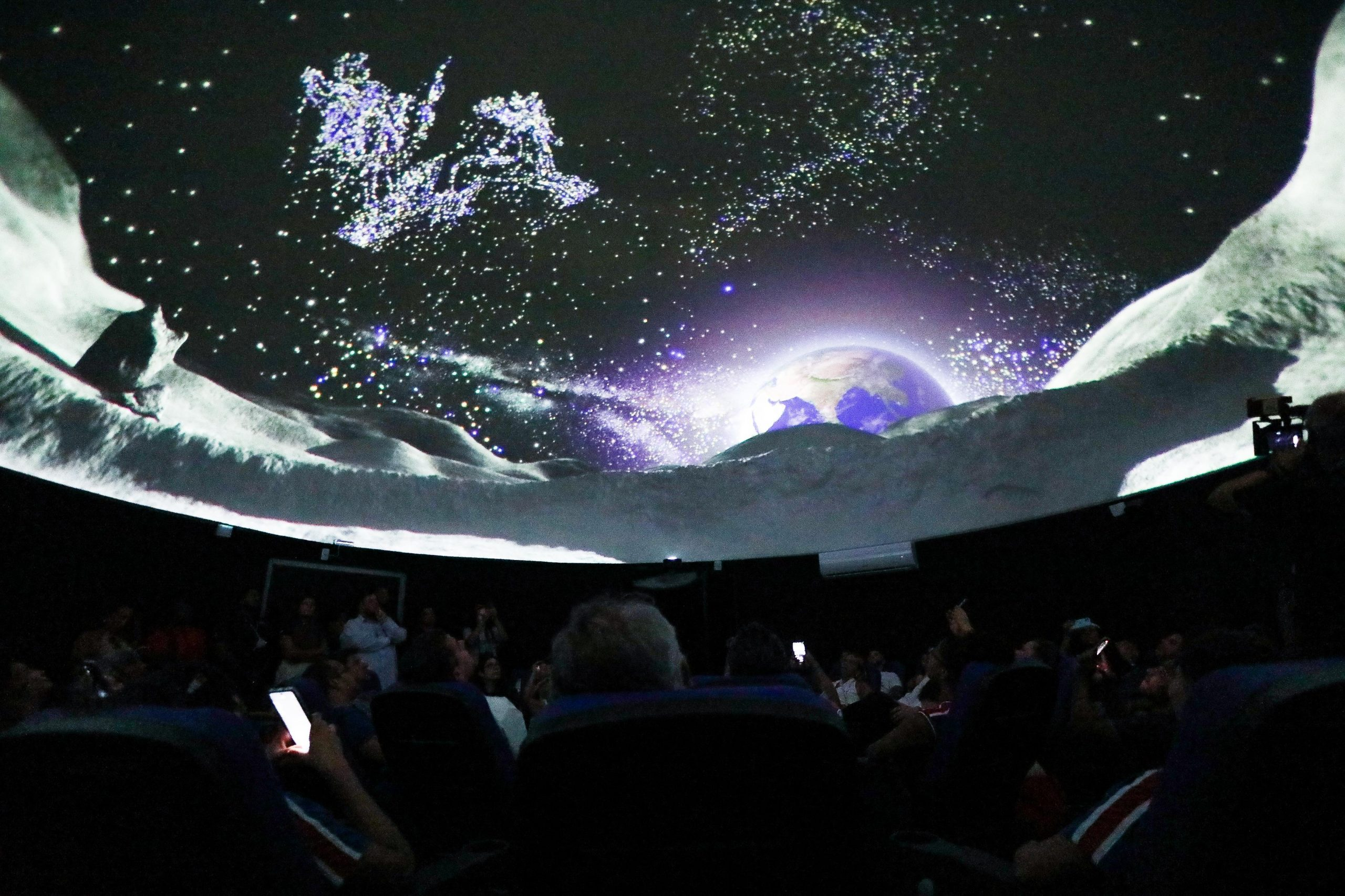 Planetário de Maricá terá programação especial de Dia dos Pais neste fim de semana