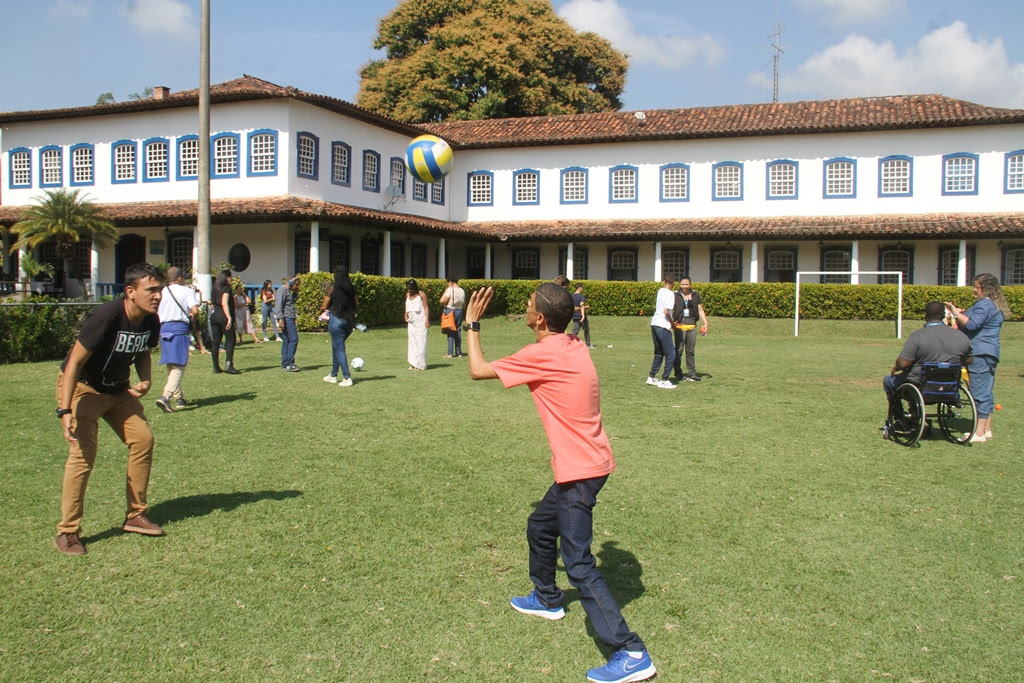 Pessoas com deficiência aproveitam manhã de passeio rural em Santa Izabel