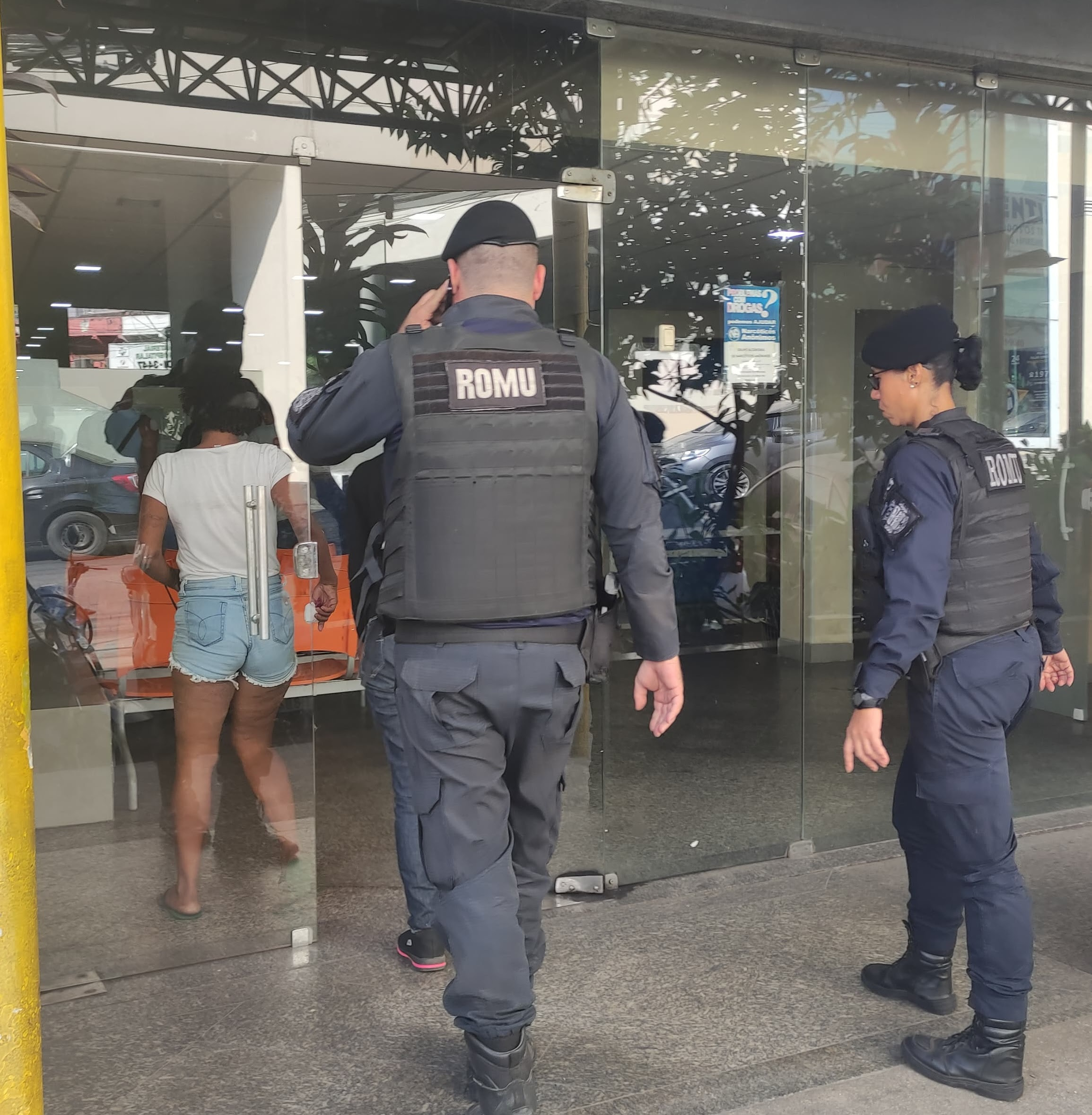 Guarda Municipal prende trio que invadiu patrimônio público no Colubandê