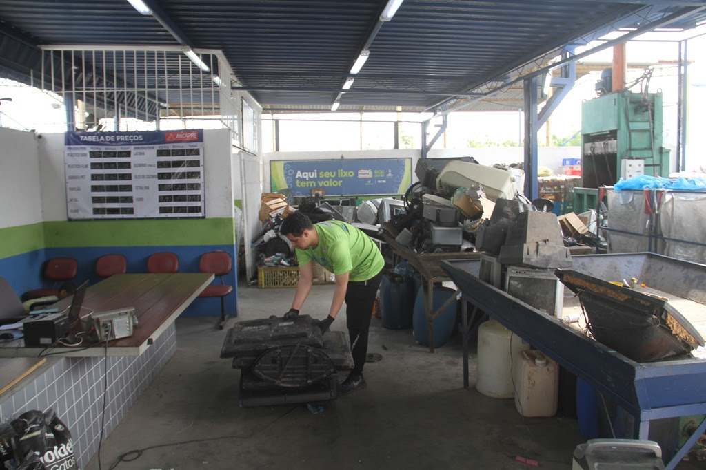 São Gonçalo chega a quase 500 toneladas de materiais reciclados nos Ecopontos 