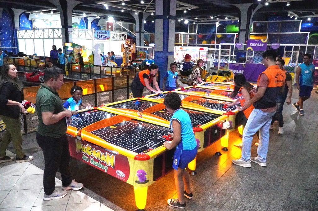 Defesa Civil proporciona manhã de diversão para alunos da rede municipal de São Gonçalo