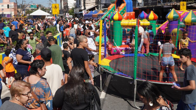 População gonçalense ganha a 20ª praça renovada 