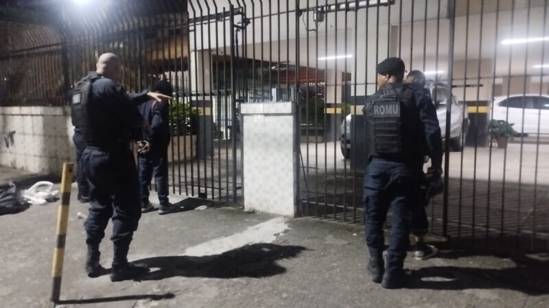 Guarda Municipal prende dupla após furto a prédio público no Centro