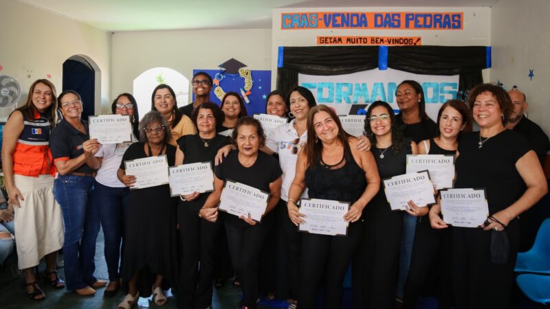 CRAS de Venda das Pedras realiza formatura de oficinas de qualificação profissional