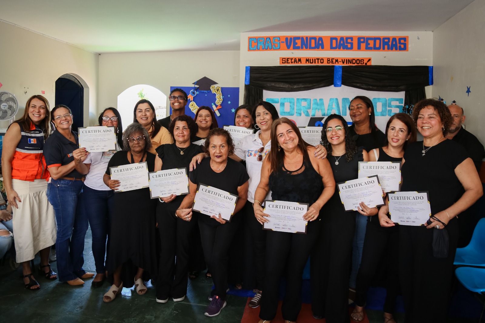 CRAS de Venda das Pedras realiza formatura de oficinas de qualificação profissional