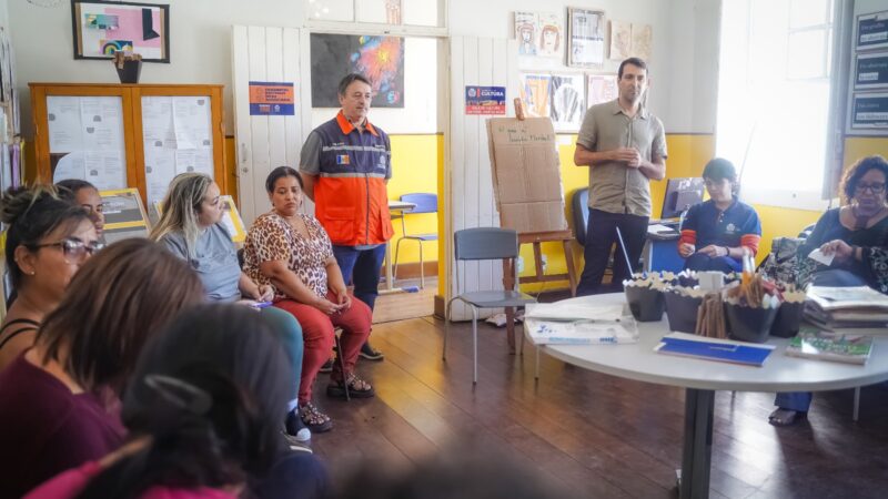 Cultura e Saúde promovem oficina da exposição “Penso, logo Sinto e Existo” para agentes comunitários de saúde em Itaboraí