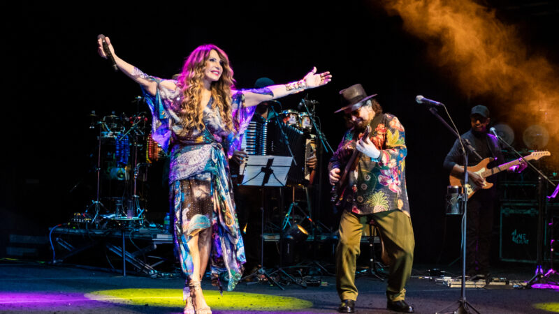 Elba Ramalho e Geraldo Azevedo se apresentam em outubro na Praia de São Francisco
