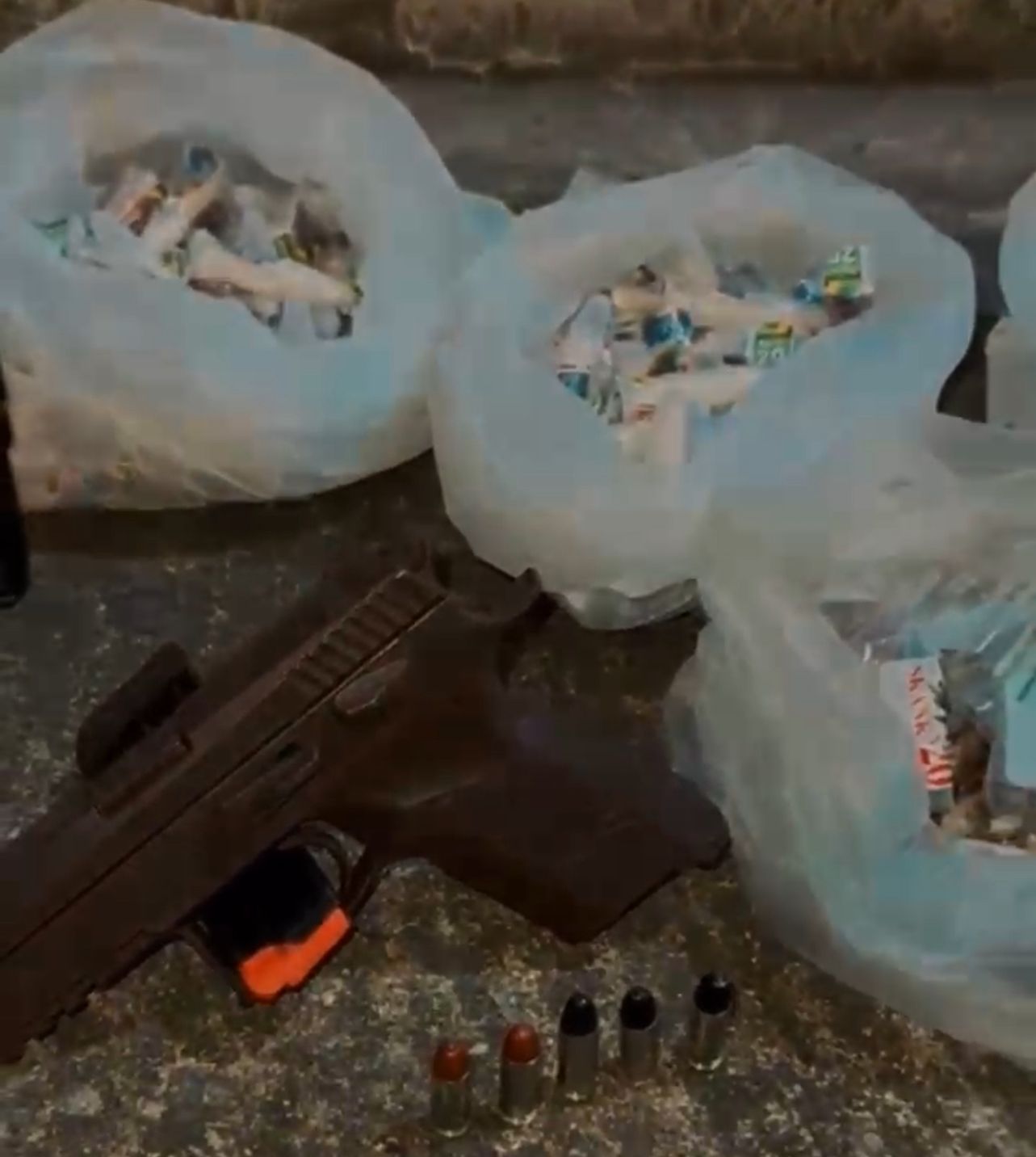 Novo comando do 7º BPM inicia operações em São Gonçalo com apreensão de arma e drogas