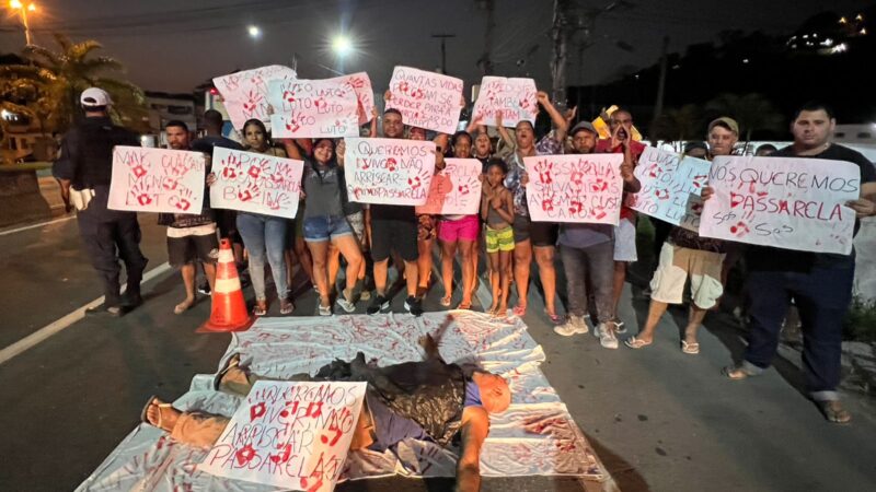 Moradores da Comunidade da Linha realizam segunda manifestação pedindo passarela na RJ-106