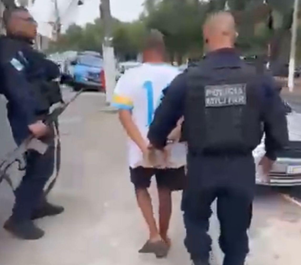 Niterói: 12º BPM prende suspeito por associação ao tráfico no Buraco do Boi