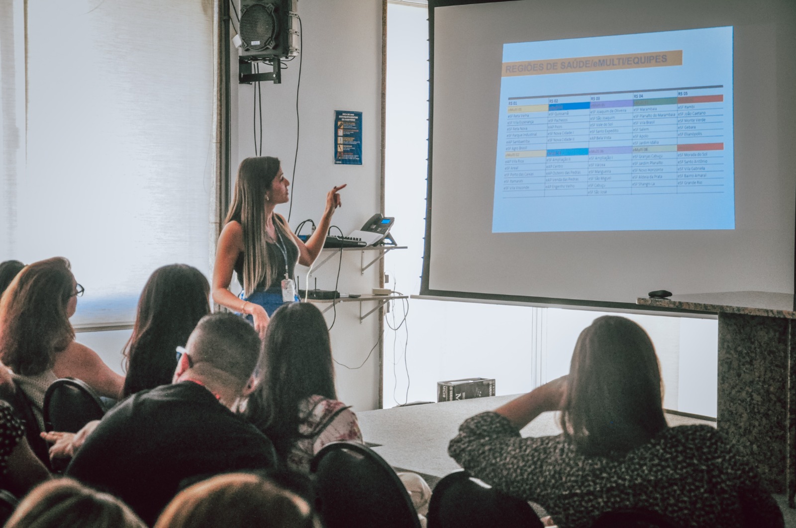 Itaboraí é destaque em apresentação de experiências exitosas da eMulti em encontro regional