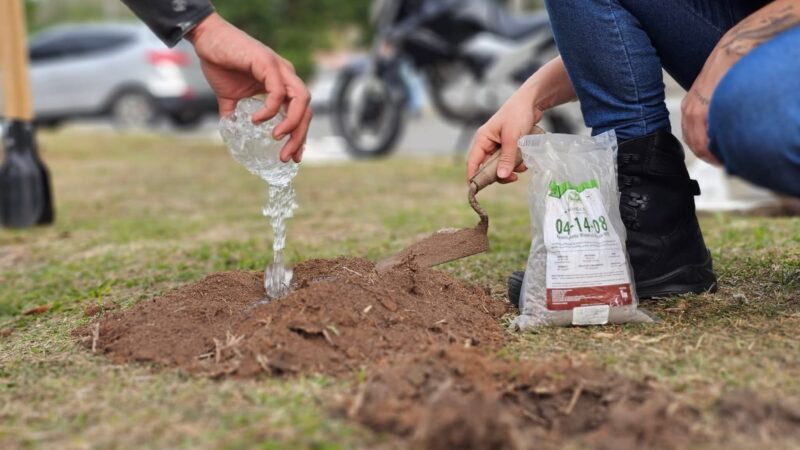 Prefeitura de Arraial do Cabo apresenta projeto “Plantando o Futuro”