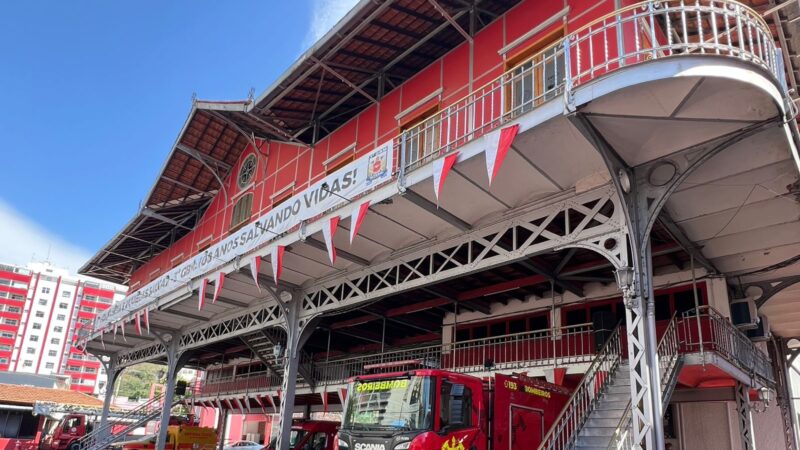 3º GBM de Niterói celebra 108 anos com homenagens, inauguração de salão histórico e novas instalações