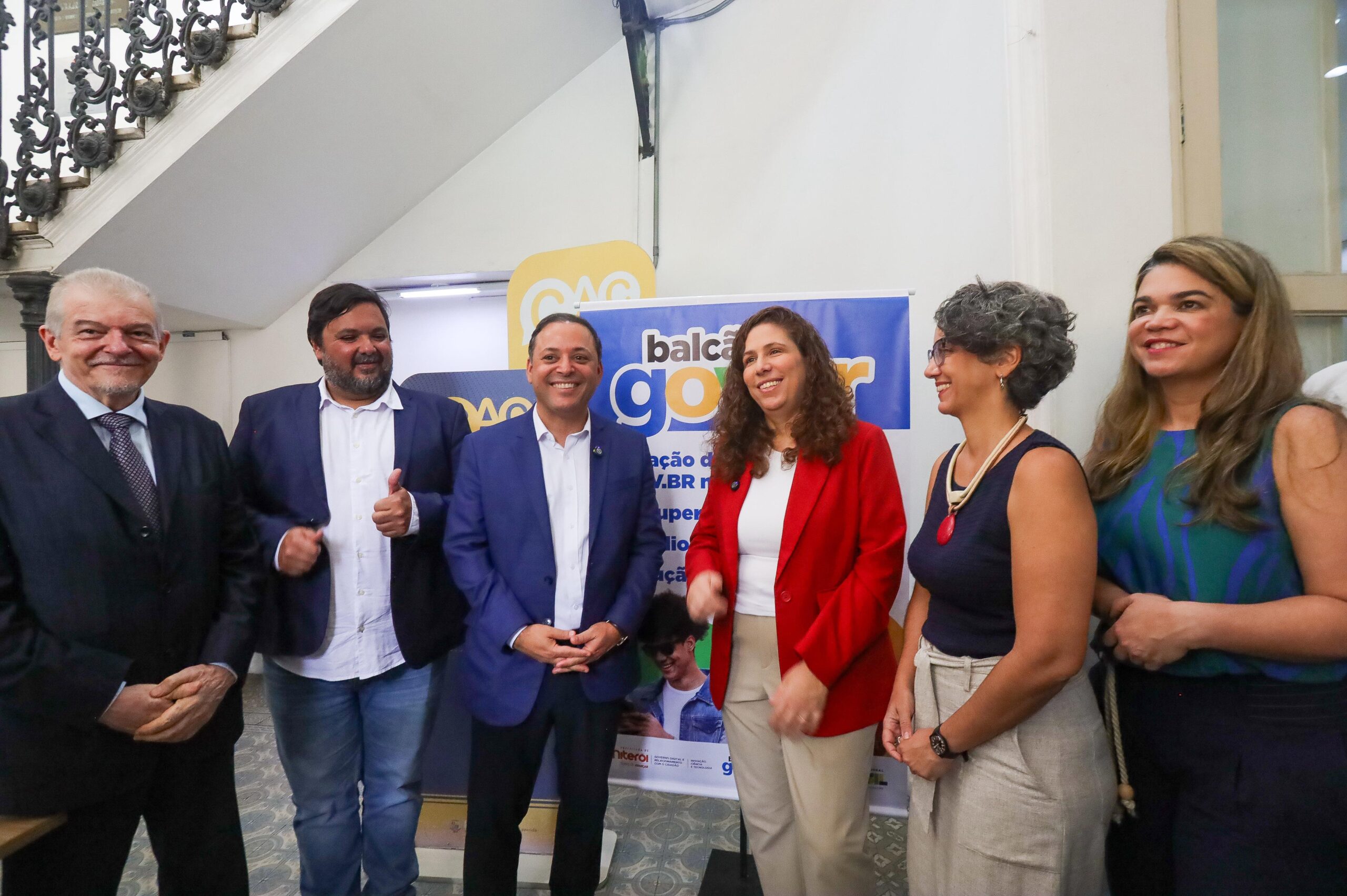 Prefeitura de Niterói e Governo Federal assinam acordo para regularizar moradias na Comunidade da Ciclovia de Piratininga