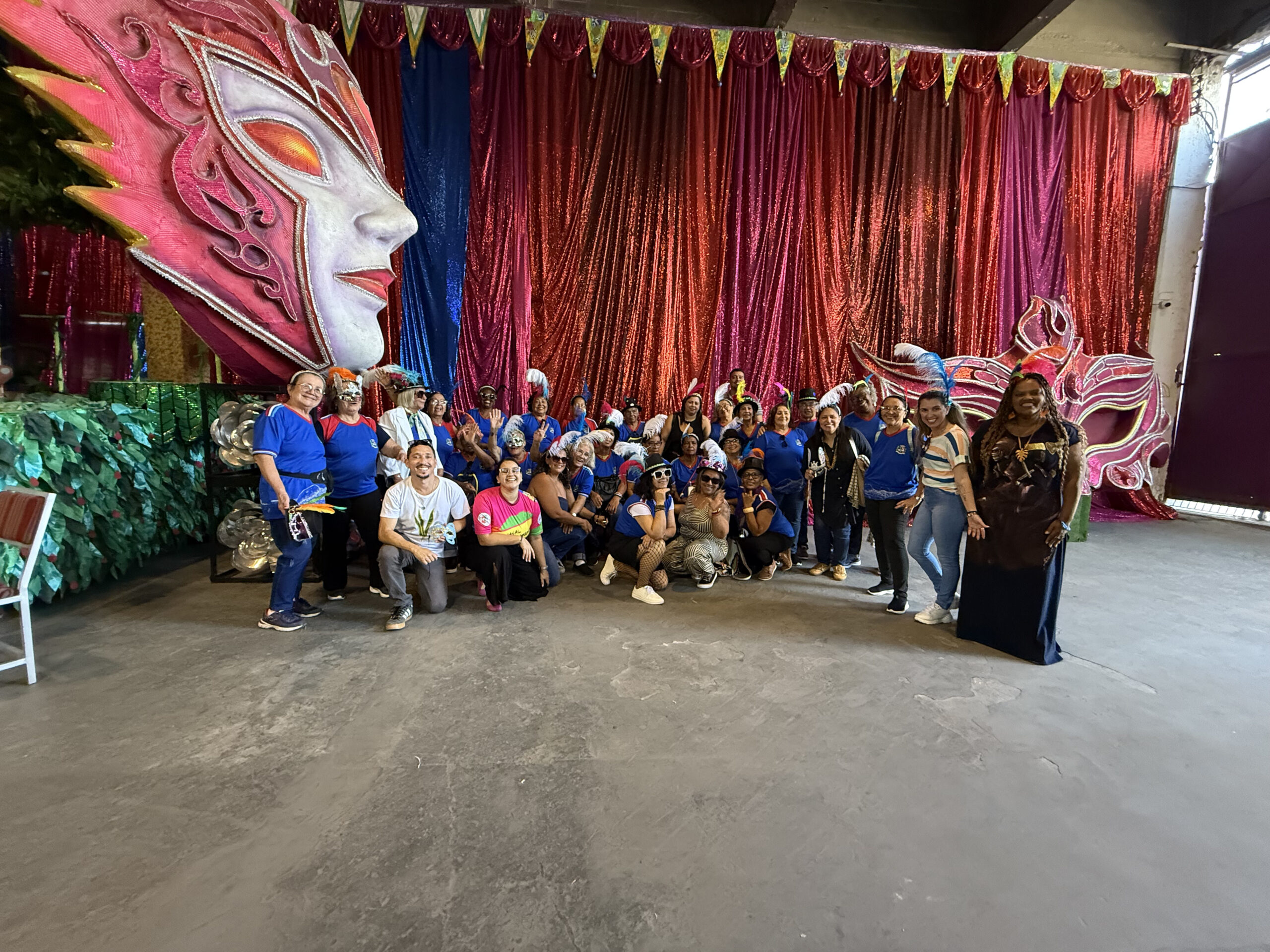 Maricá promove dia de alegria e cultura para Escola de Idosos na Cidade do Samba