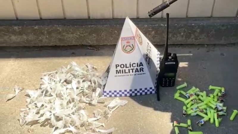Operação do 7º BPM apreende drogas no Paraíso, em São Gonçalo