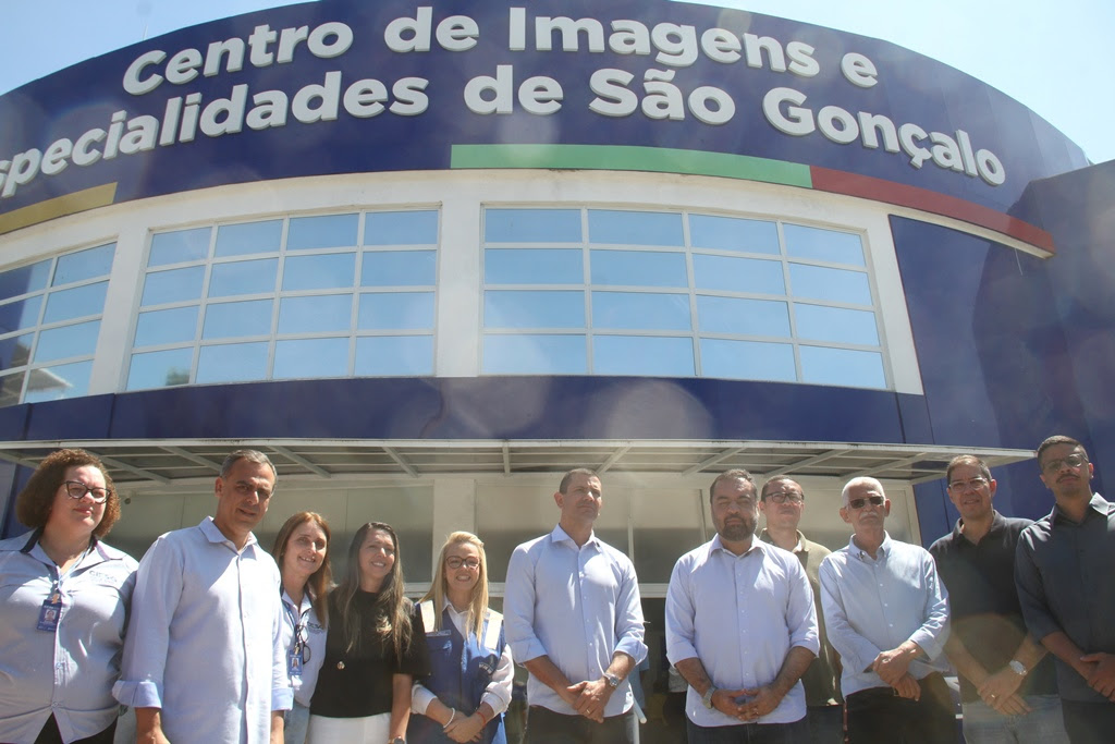 Governador Cláudio Castro entrega Fazenda Colubandê restaurada e novas viaturas para o 7º BPM