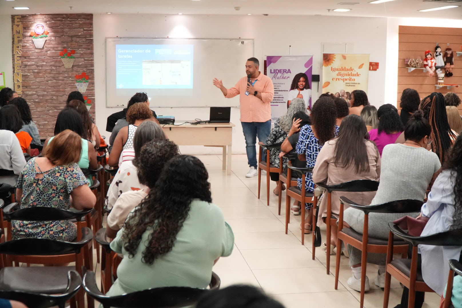 Lidera Mulher forma mais de 100 empreendedoras em São Gonçalo