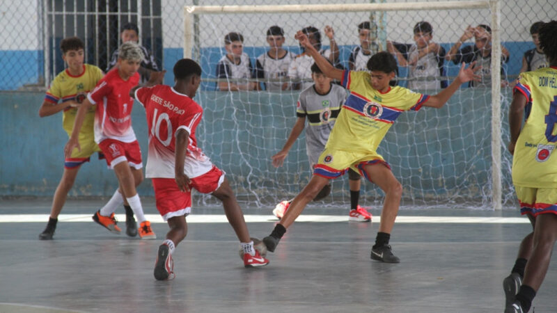 Jogos Escolares de São Gonçalo 2025 são iniciados compartidas de Futsal