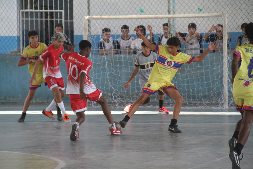 Jogos Escolares de São Gonçalo 2025 são iniciados compartidas de Futsal
