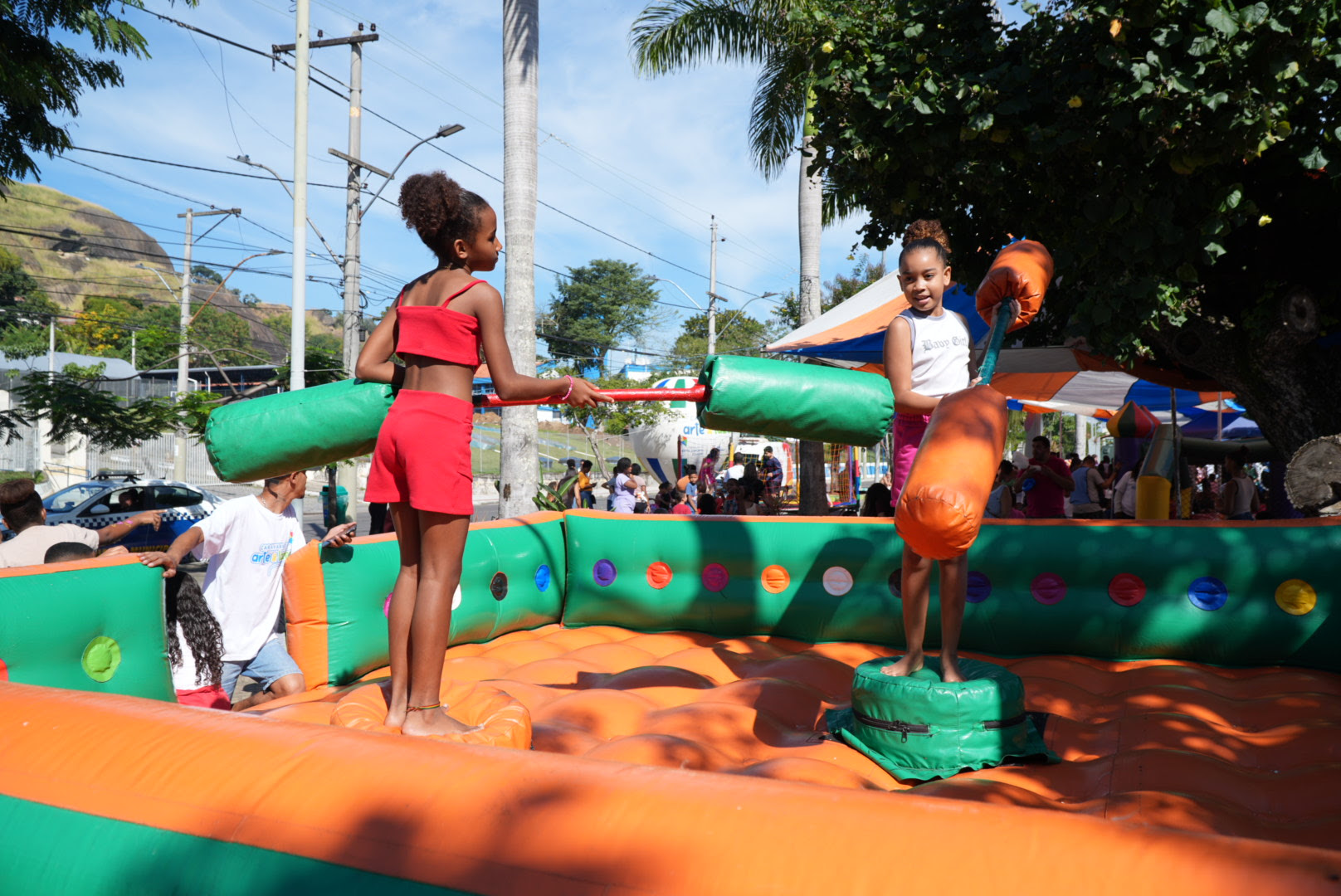 Caravana de Arte e Lazer vai animar famílias no Arrastão