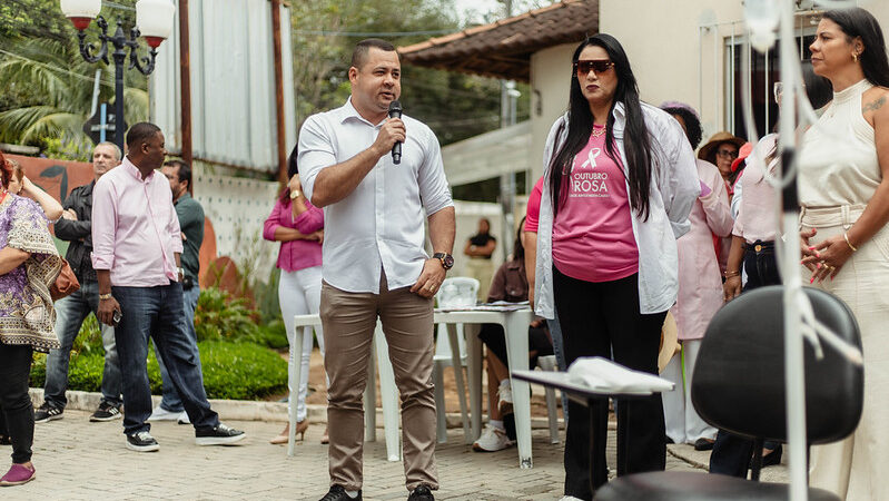 Prefeitura de Maricá reúne mulheres e meninas em atividade de acolhimento e empoderamento neste Outubro Rosa