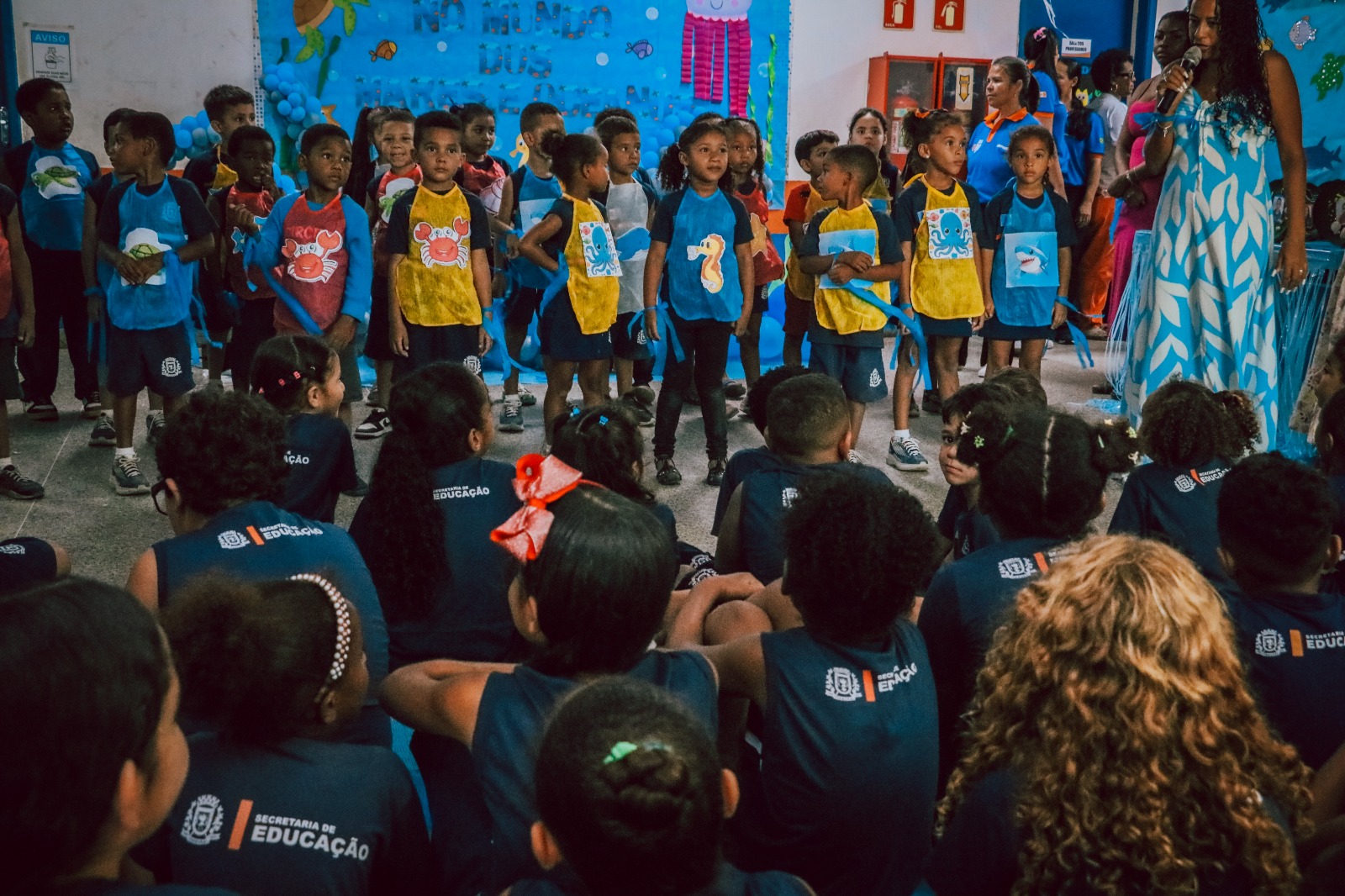 Alunos da E.M. Vereador Jorge Antônio Pinto Araújo mergulham em projeto sobre mares e oceanos