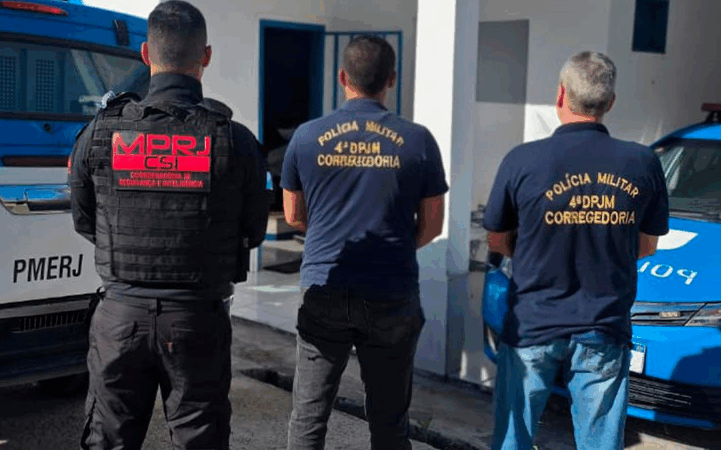 GAECO/MPRJ realiza operação contra PM suspeito de envolvimento com milícia da Zona Oeste e investigado por homicídios na Região dos Lagos