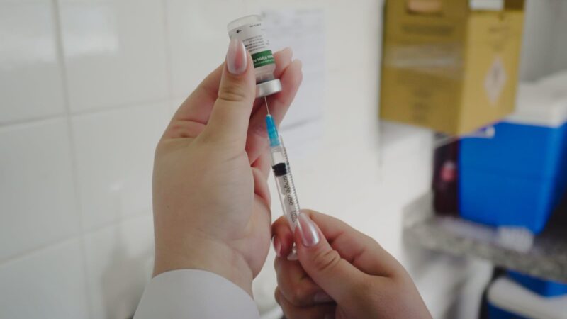 Dia D de Multivacinação aplica mais de 2 mil doses em Itaboraí e reforça importância da imunização