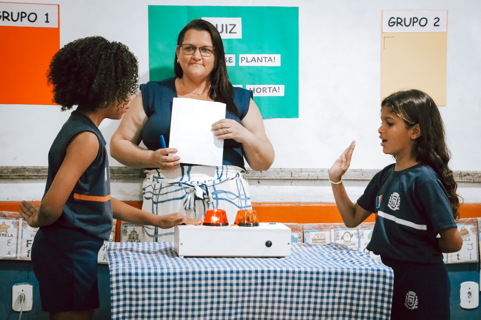 Dia das Crianças é celebrado com cinema, brincadeiras e aprendizado na Escola Municipal Professora Suzete Pereira Goettnauer