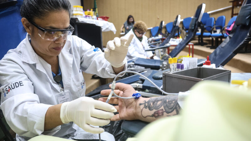 Prefeitura de Niterói e escolas de samba da cidade se unem em evento para incentivar doação de sangue