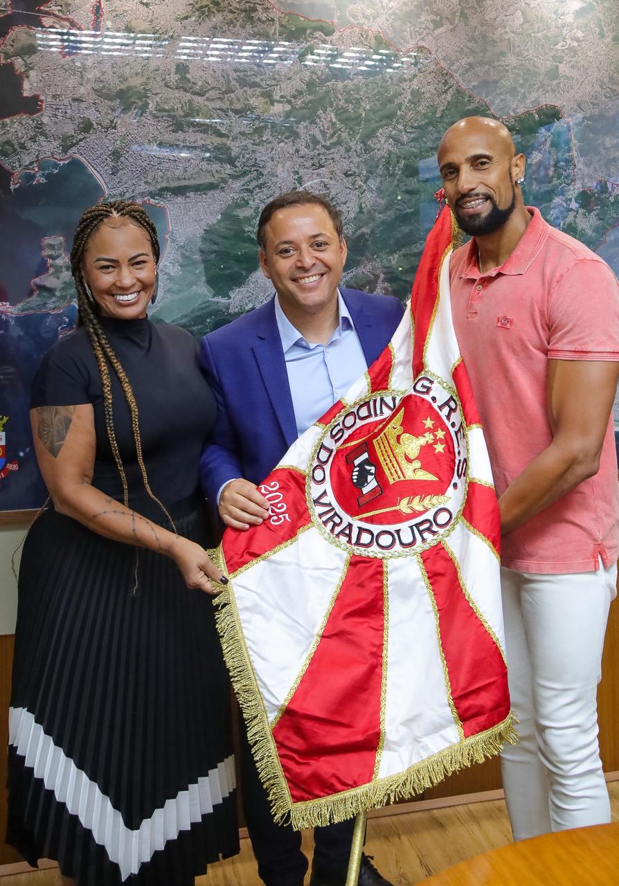 Ensaios de rua da Viradouro começam em novembro na Amaral Peixoto