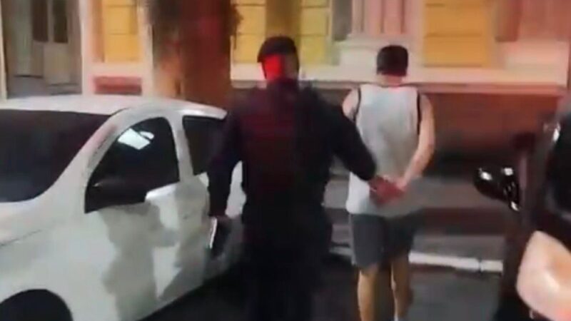 COVARDIA E REVOLTA EM NITERÓI, IDOSA É AGREDIDA PELO PRÓPRIO FILHO