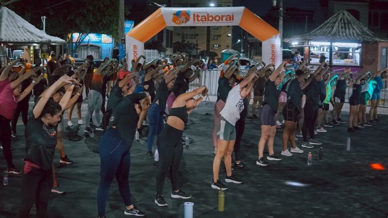 Projeto “Academia em Movimento + Perto de Você” estreia com sucesso e anima o público no Centro de Itaboraí
