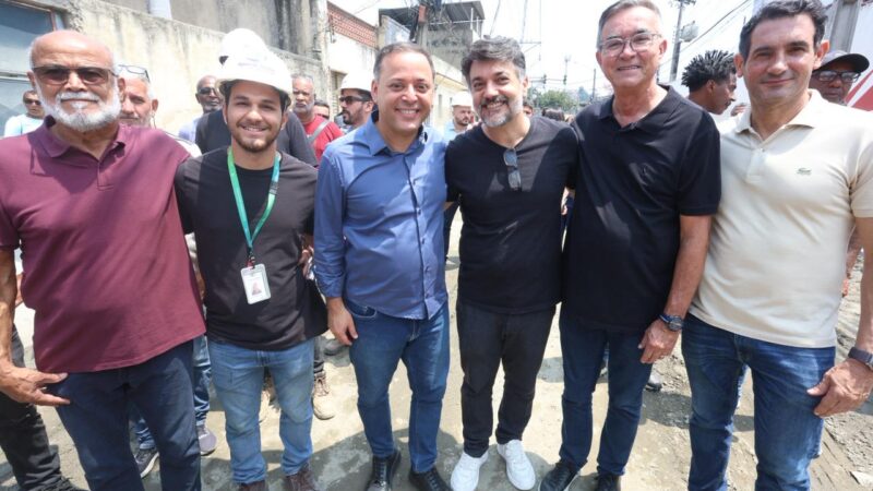 Prefeito Rodrigo Neves visita obras de macrodrenagem no Barreto e na Engenhoca