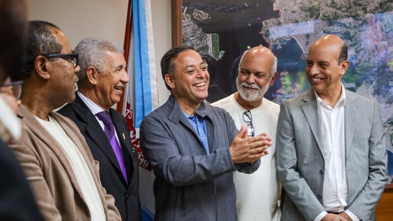 Prefeito de Niterói recebe diretoria da Convenção de Ministros das Assembleias de Deus