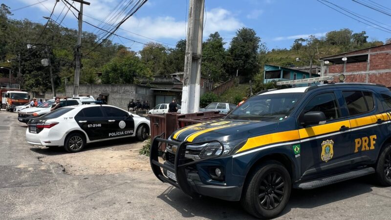 Operação Asfixia: Prefeitura de Niterói, 78ª DP do Fonseca e (PRF) Policia Rodoviária Federal desarticulam depósito clandestino de veículos em Niterói