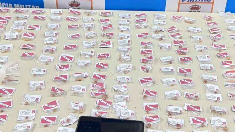 Polícia Militar intensifica patrulhamento e prende dois suspeitos por tráfico em Maricá