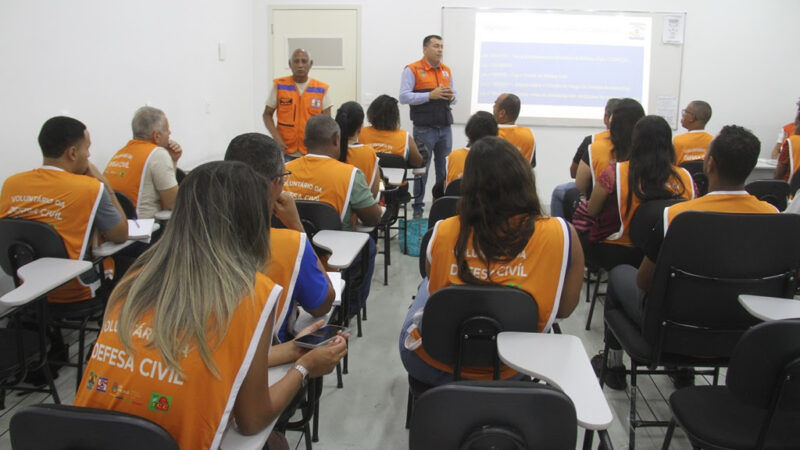 Defesa Civil realiza aula inaugural da 11ª turma do Curso de Voluntários
