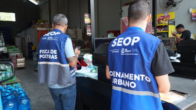 São Gonçalo faz fiscalização em depósito e distribuidora de bebidas