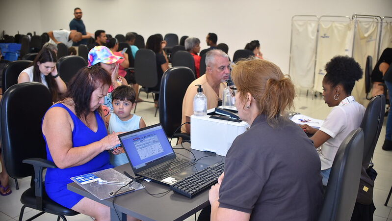 Maricá reúne 100 doadores de sangue em ação solidária no Banco Mumbuca