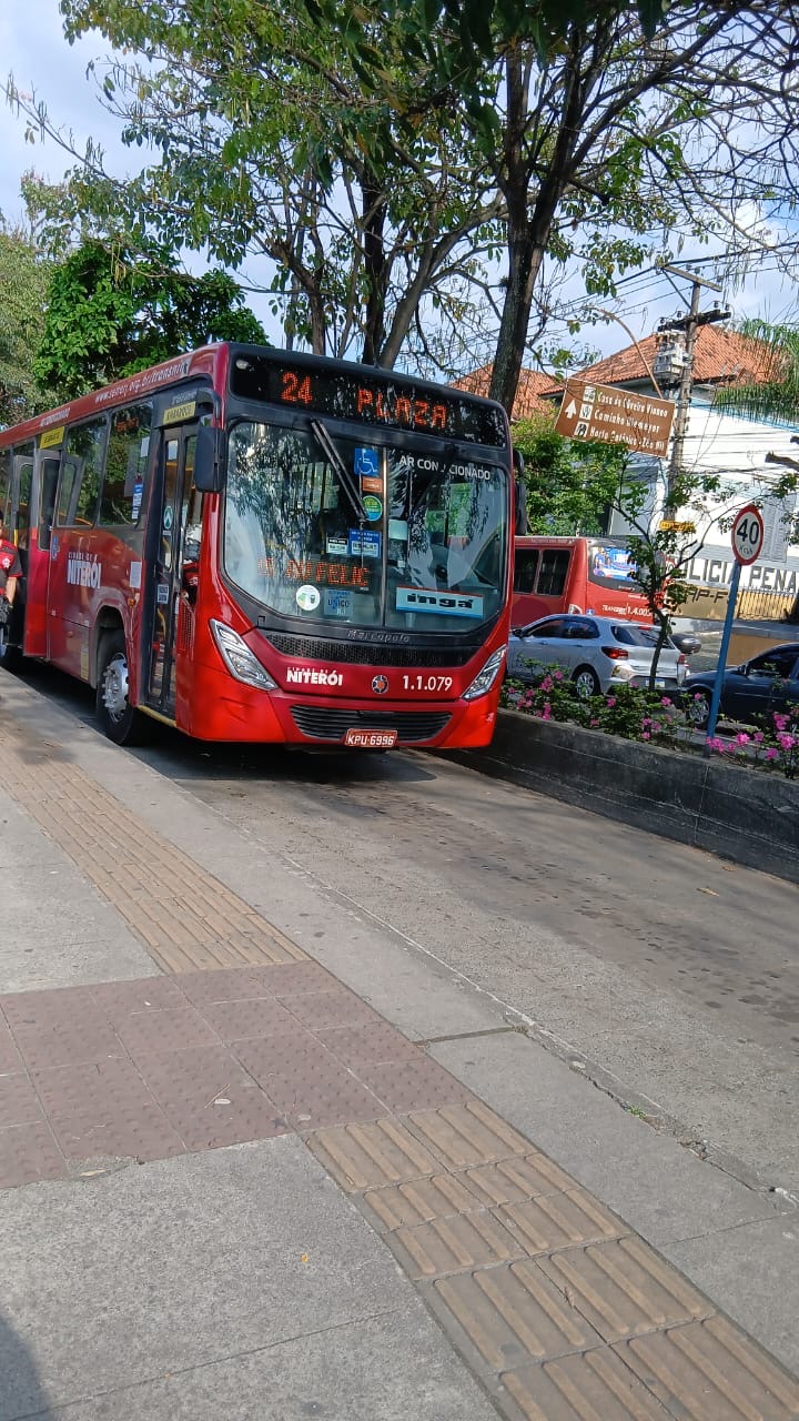 Moradores da Palmeira do Fonseca são surpreendidos com retirada da linha 24 Palmeira